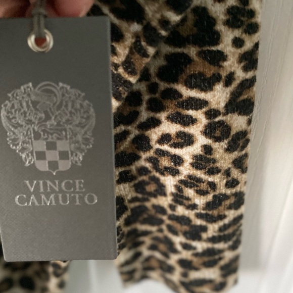Women’s Vince Camuto Animal print sweater size 2X - Picture 3 of 5